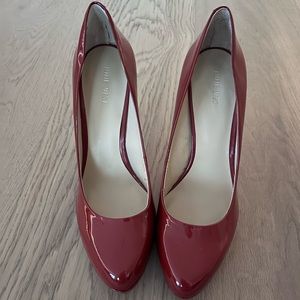 Nine West Shiny Red Patent Pointed-Toe Pumps
